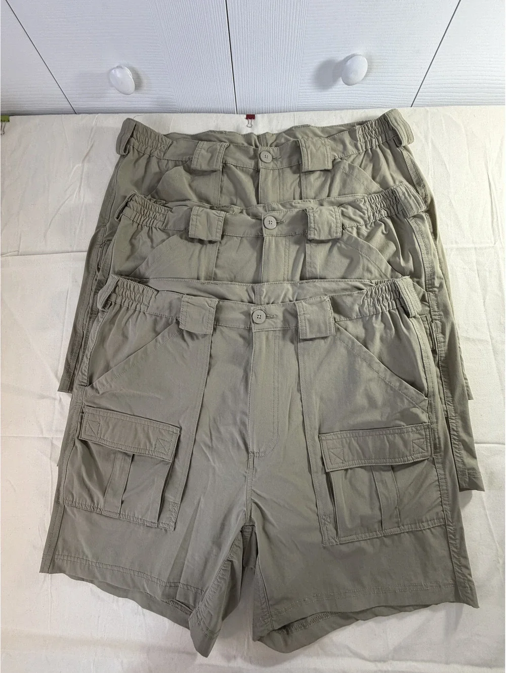 Lot of 3 Weekender Brand Sportswear Mens Cargo Shorts 36 Khaki Nylon Spandex AJ